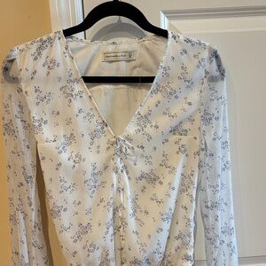 Abercrombie & Fitch White Body with Blue Floral Design
